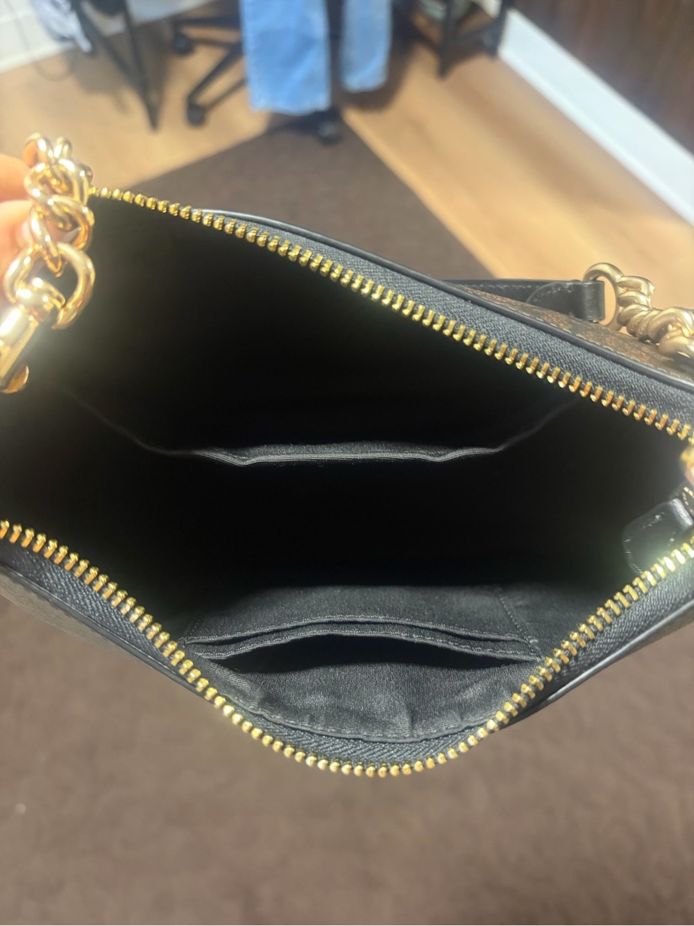 Coach Dark Brown Signature Chain Shoulder Bag with Gold Hardware - Picture 6 of 9
